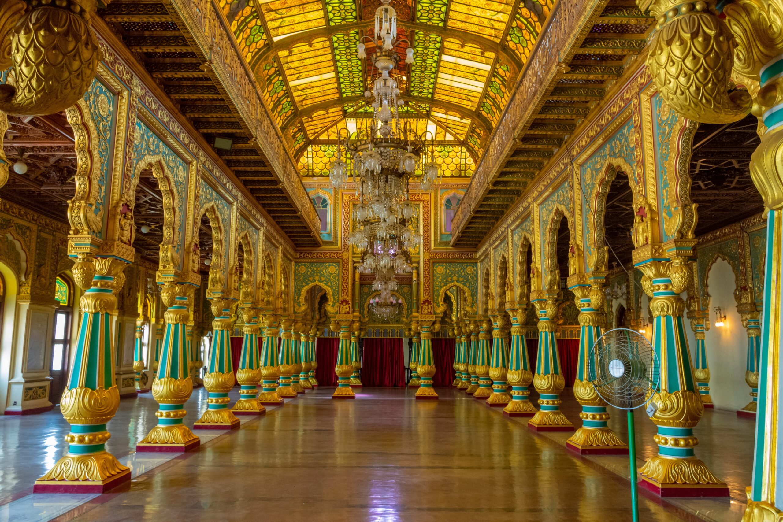 Interior,Scene,Of,Mysore,Palace,,Mysore,,Karnataka,South,India,,Photo