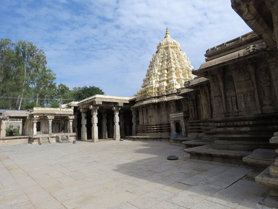 talakadu_temple_2